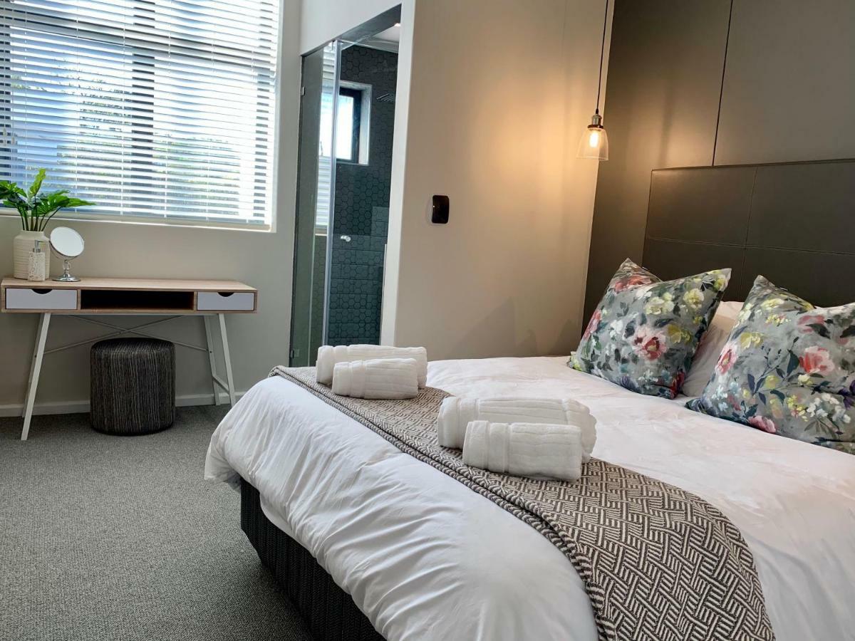 Oyster Lagoon Villa - Luxurious 2 Bed Apartment In Knysna Dış mekan fotoğraf