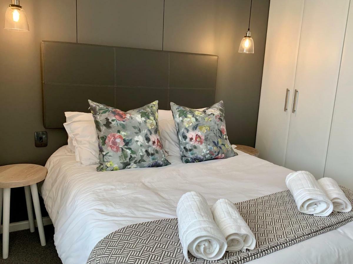 Oyster Lagoon Villa - Luxurious 2 Bed Apartment In Knysna Dış mekan fotoğraf